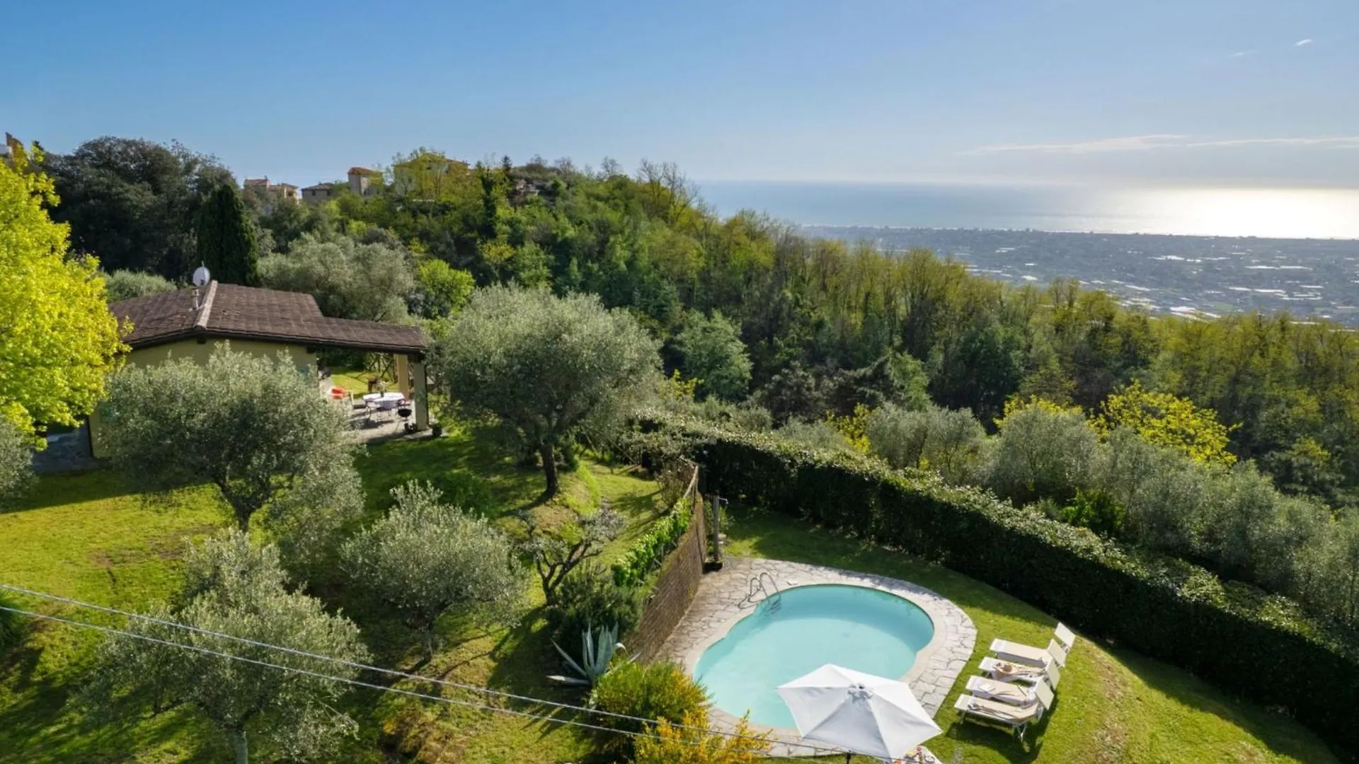 Villa Monica By Interhome Mommio